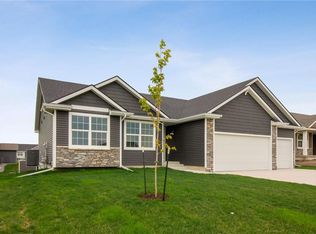 2509 7th Avenue Ct SW, Altoona, IA 50009