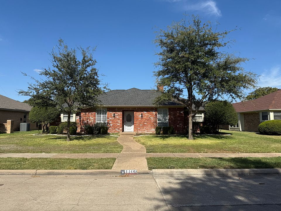 1st image of 1109 Rainbow Dr