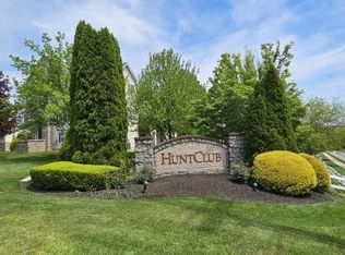 2703 Steeple Chase Dr, York, PA 17402