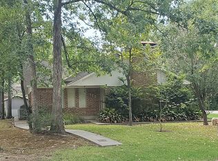 172 Thunderbird Dr, Conroe, TX 77304