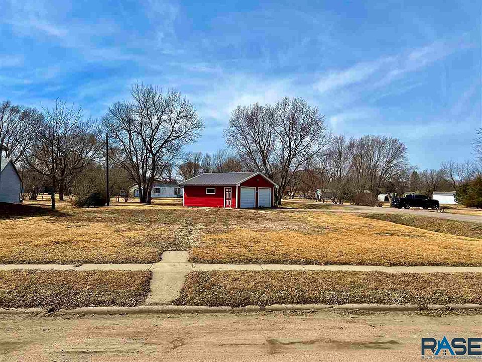 501 S 1st Ave, Montrose, SD 57048 Zillow