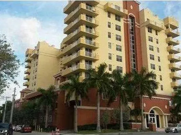 215 SW 42nd Ave APT 1005, Miami, FL 33134