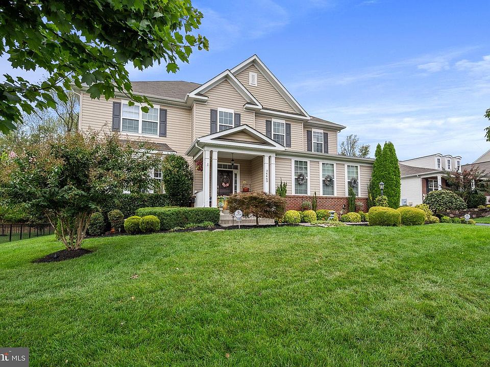 1st image of 24469 Island Pool Ct