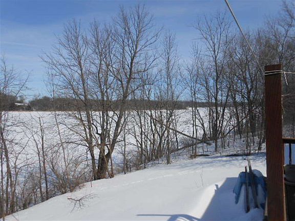3rd image of W6936 W Lake Shore Dr