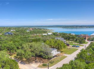 1425 Rip Jay Cir, Canyon Lake, TX 78133