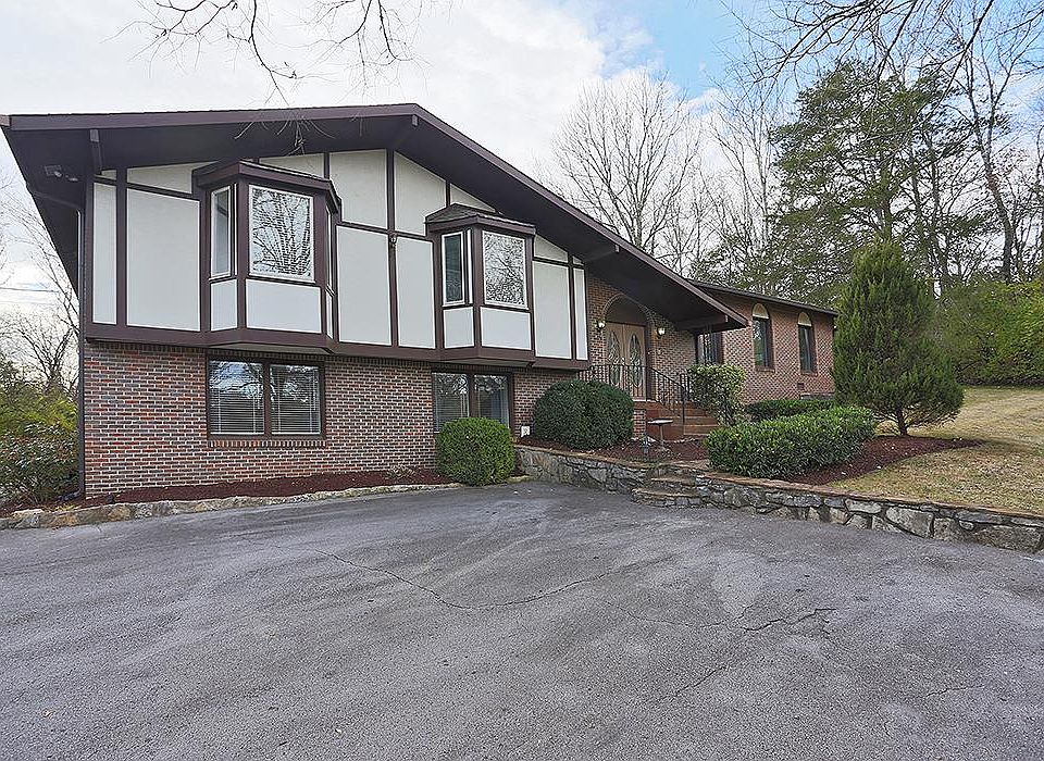 1st image of 715 Hillwood Blvd