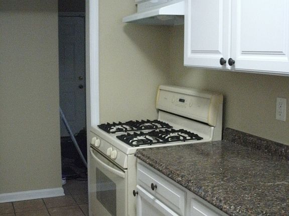 Kitchen - 2