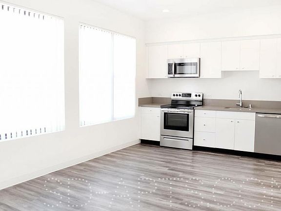 2nd image of 3953 1st Ave #K5