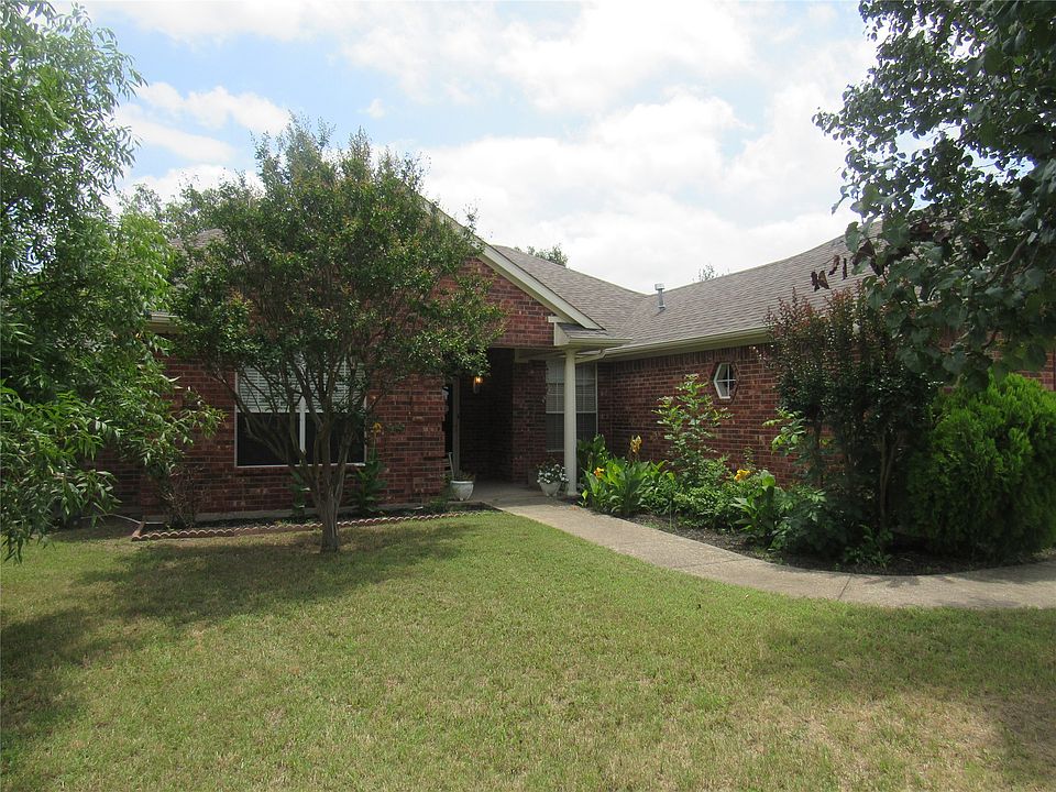1st image of 404 County Road 260