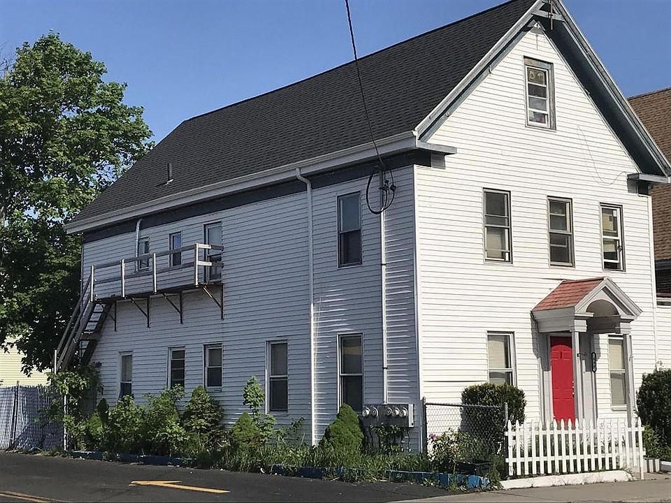 2nd image of 448 Main St