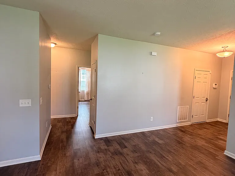 13987 Catalina Dr — Photo 14