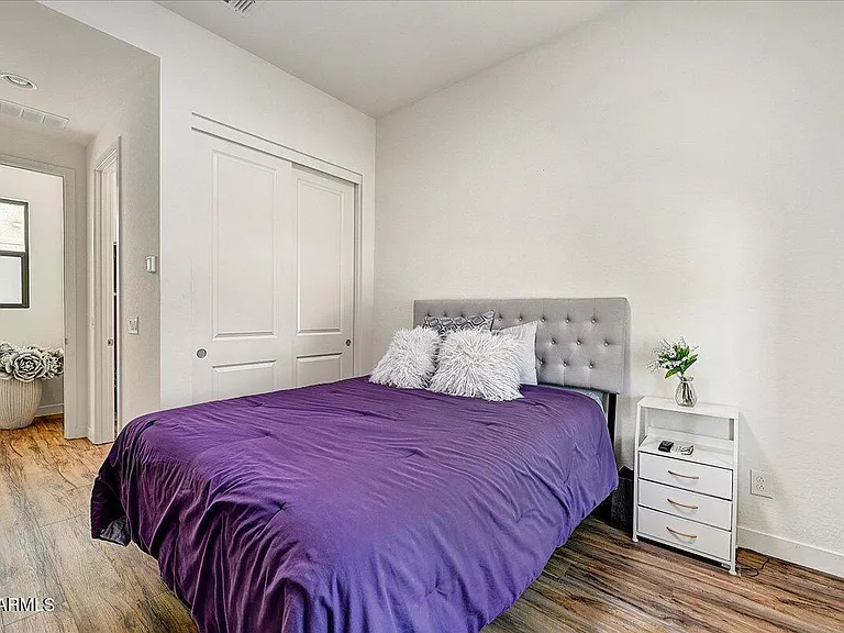 829 E Monte Way — Photo 40