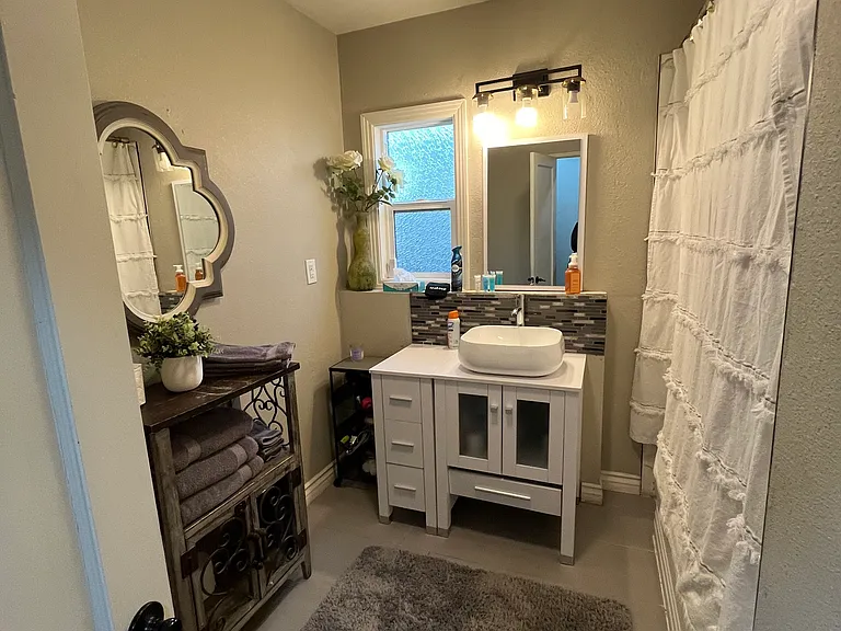 3517 N Mills Ave — Photo 18