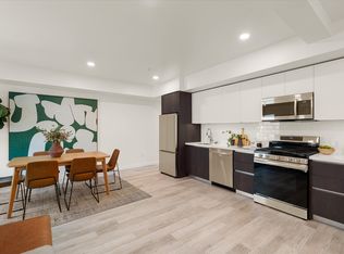 8833 Reading Ave, Los Angeles, CA 90045