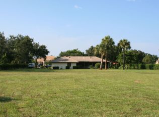 5694 Whirlaway Rd, Palm Beach Gardens, FL 33418