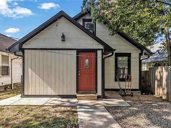 17th image of 2231 Denver Ave