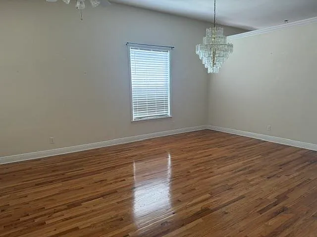 4 bed, 2.0 bath, 1957 sqft, $2,600 — Photo 3