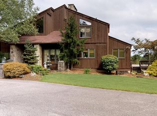 1301 Rolling Ridge Rd, Jasper, IN 47546