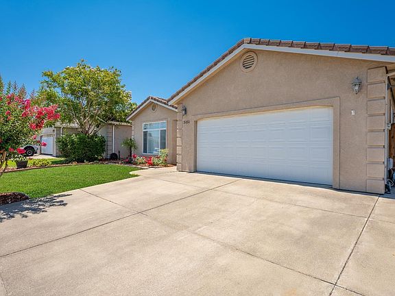 3rd image of 3180 Van Housen Drive