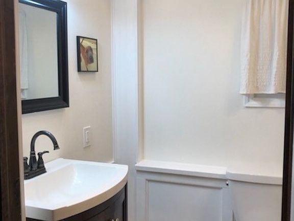 4th image of 310 Murphy Ave #1