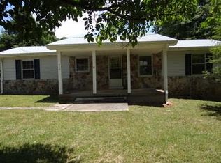 419 Quebeck Rd, Quebeck, TN 38579