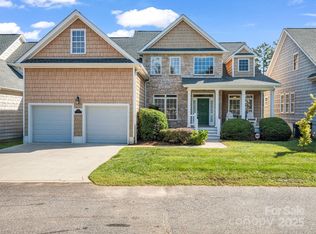2137 6th St NW, Hickory, NC 28601