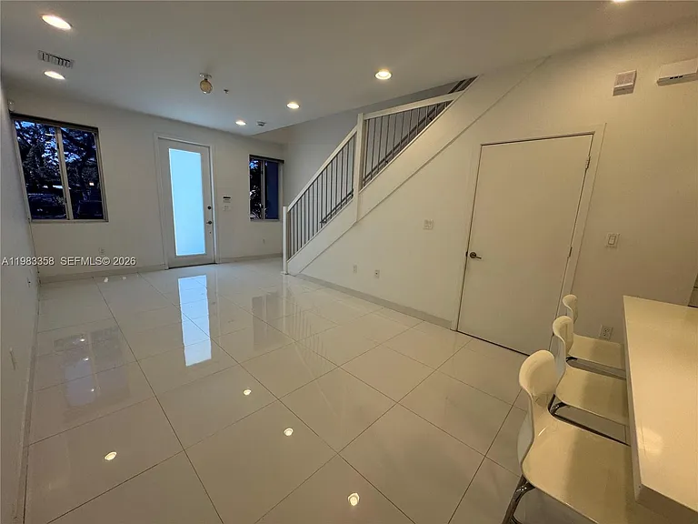 2630 NE 213th St #105 — Photo 7