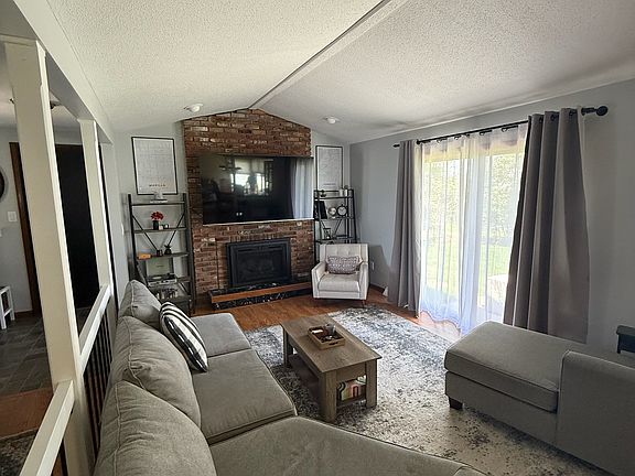 3rd image of 4173 Mistymeadow Ln