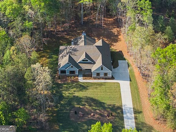 2nd image of 206 Shoals Way