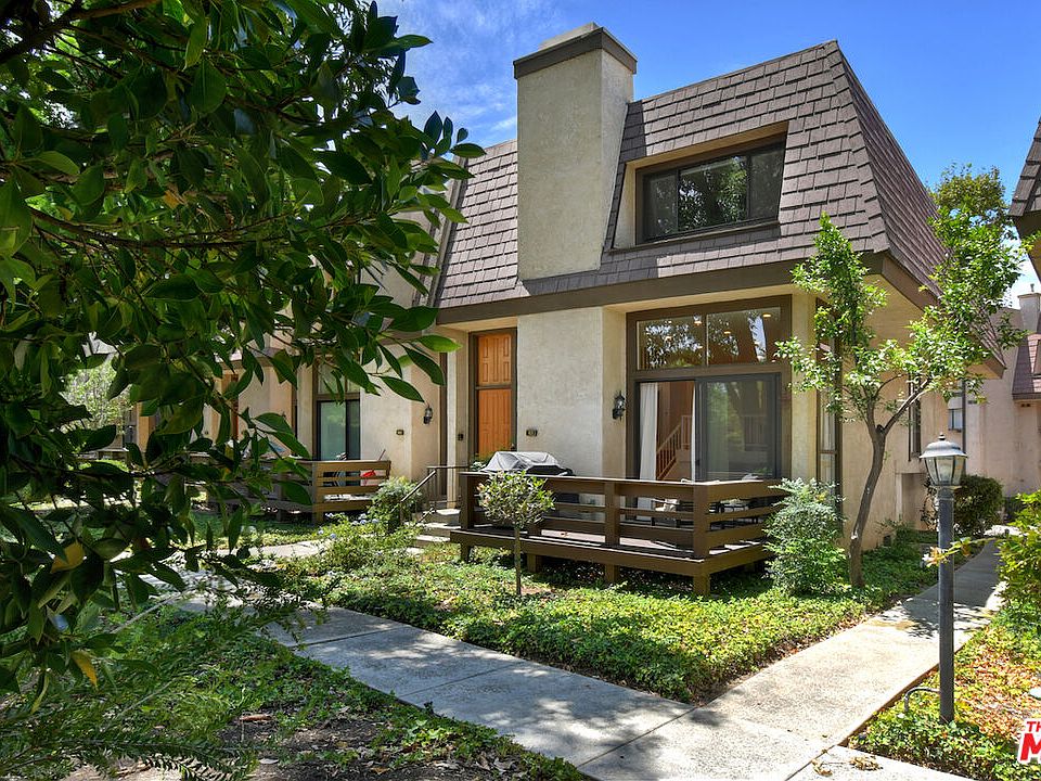 1st image of 9000 Vanalden Ave Unit 123