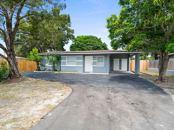 Large Circular Driveway