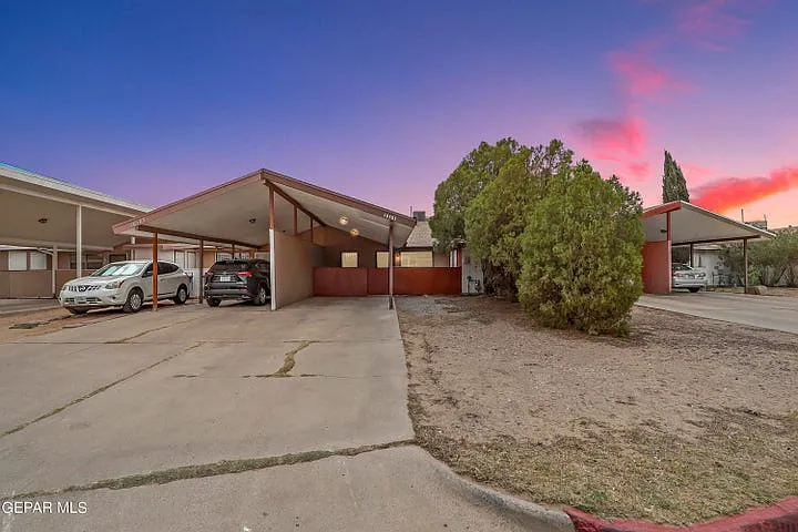 10505 Cozumel Ln — Photo 17
