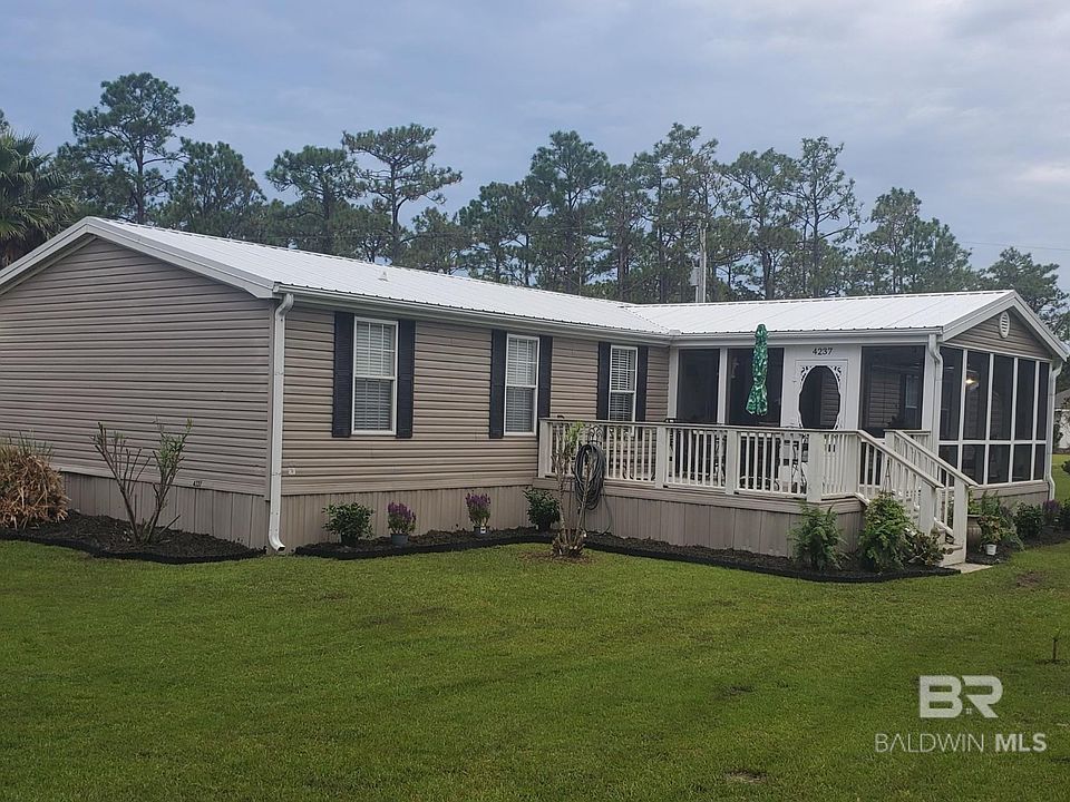 2nd image of 4237 Wood Glen Trce