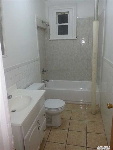 2nd image of 11317 208th St