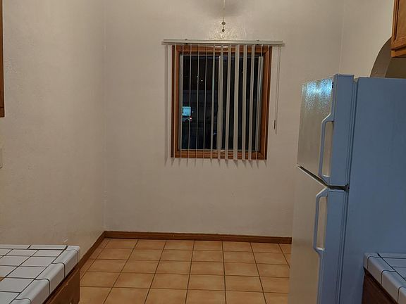 4th image of 1422 N Kingsley Dr #107
