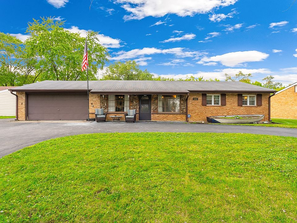 1st image of 236 Glengary Dr