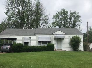 9511 Herpel Ln, Saint Louis, MO 63123