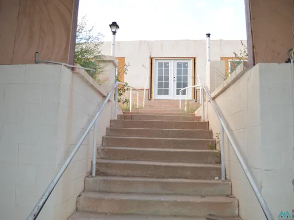 814 Melvin St, Grants, NM 87020