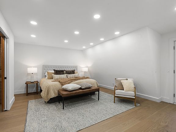27th image of 7711 Steeplechase Ct