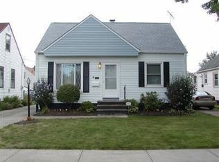 3997 W 143rd St, Cleveland, OH 44111