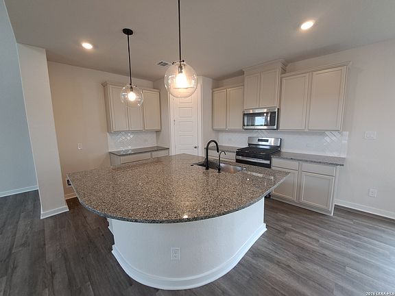5th image of 10310 Bartenheim Dr