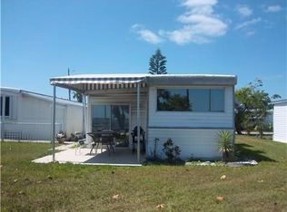 3 NE Indian River Dr, Jensen Beach, FL 34957