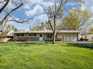 2466 Edgevale Rd, Columbus, OH 43221