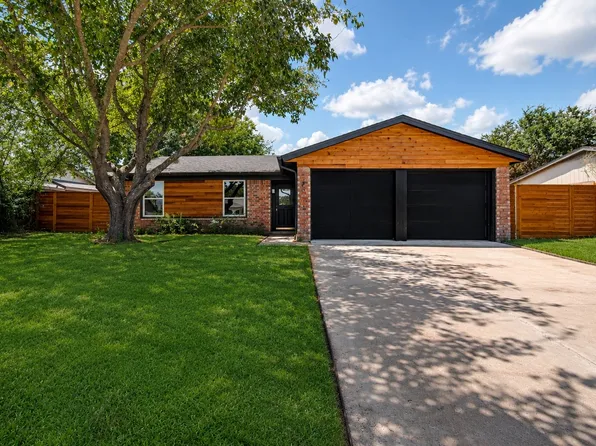 118 Lorie St, Alvarado, TX 76009