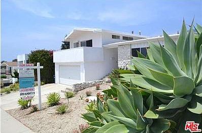 1st image of 3613 Shoreheights Dr