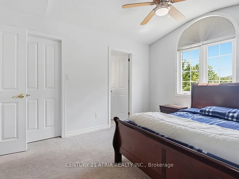 806 Marigold St — Photo 21