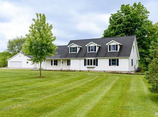7819 Greenwell Rd, Churubusco, IN 46723