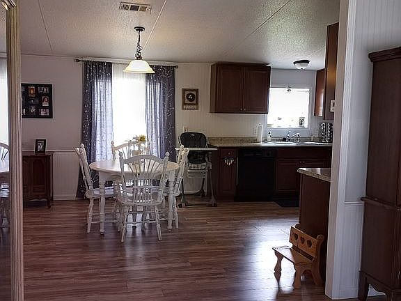 4th image of 1700 Eagle Nest Ln