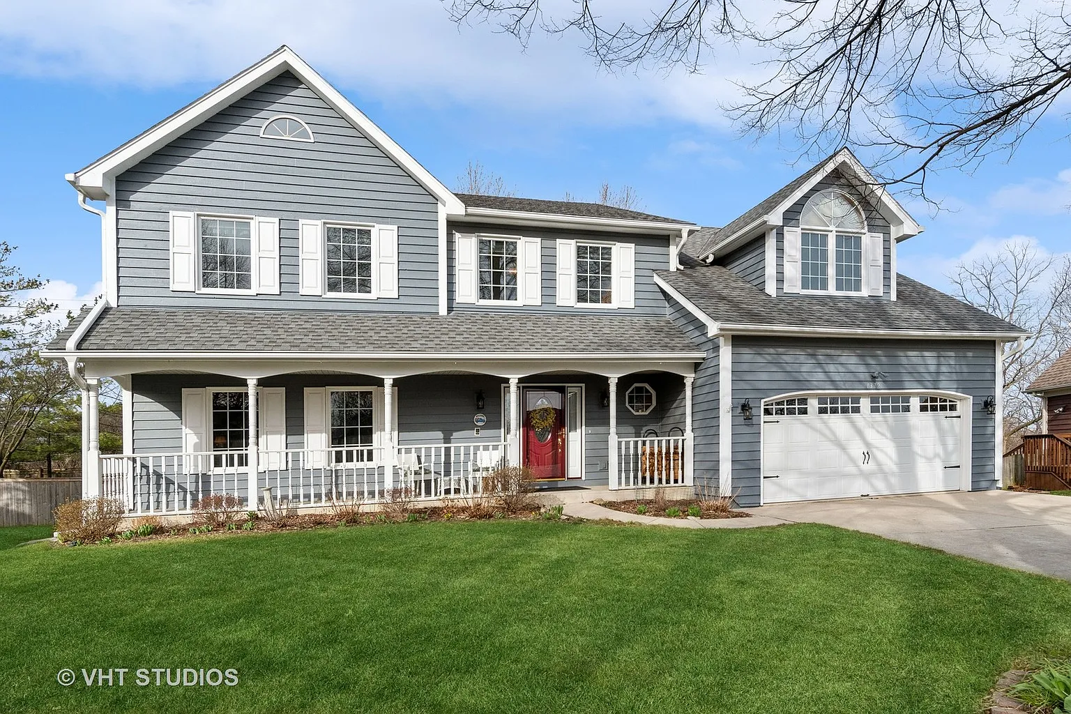 1372 Lincolnshire Ct photo 1