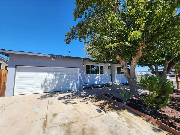 1867 E Avenue Q13, Palmdale, CA 93550